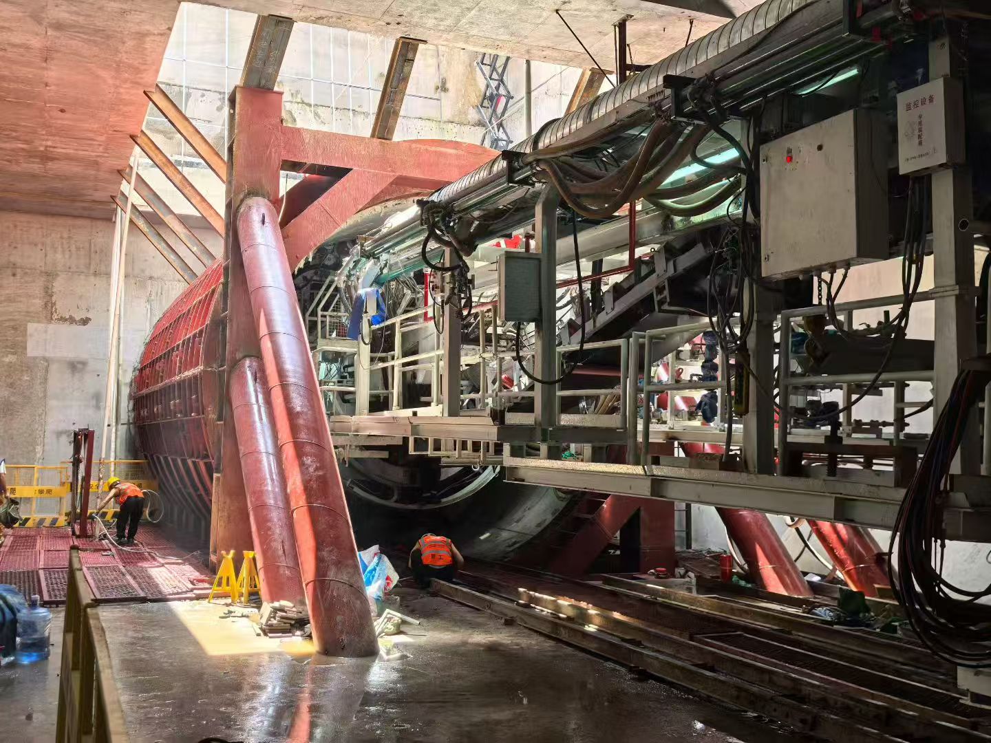 微信图片_20251102085822_76_211 微信图片_20251102085822_76_211